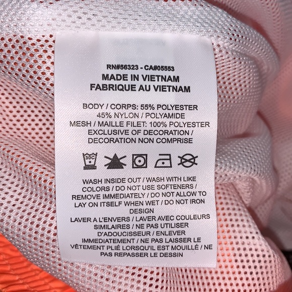 NWOT Women’s Nike Shorts - Picture 4 of 4